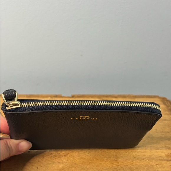 Coach Small Corner Zip Wristlet  (4 x 6) - Dark Navy Blue ~ F58032 - Picture 6 of 7